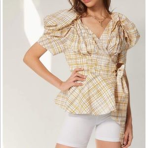 NWT CMEO Orange Plaid Puff Sleeve Wrap Top Sz S